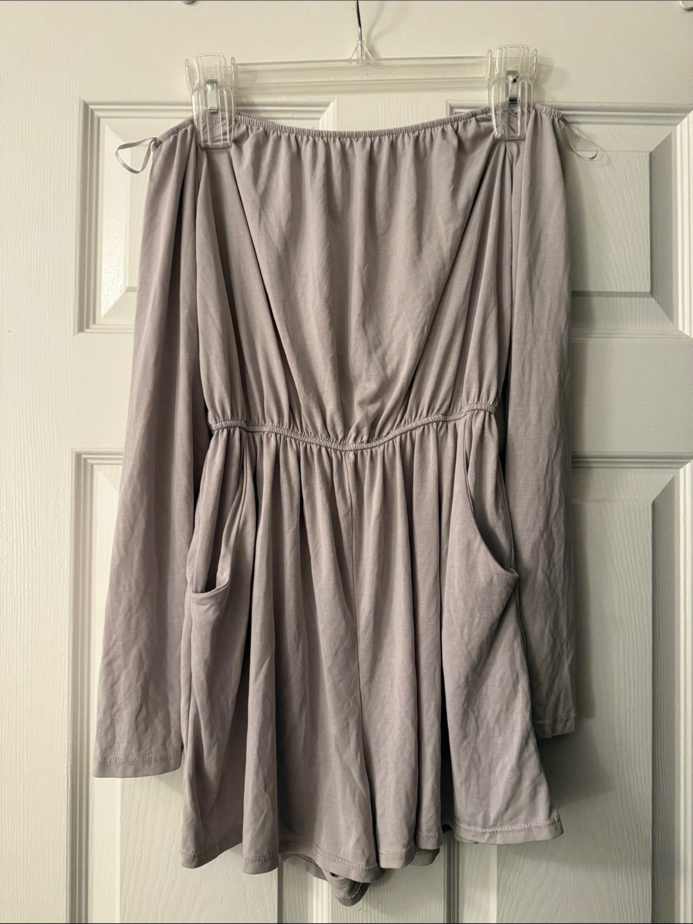 lavender field Off-Shoulder Long Sleeve Romper in Light Lavender Gray